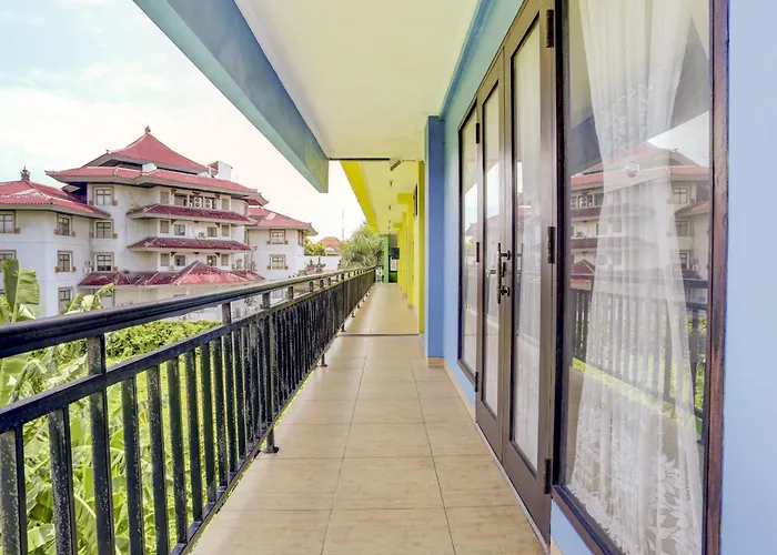 Hotel Oyo 90311 Damai 2*